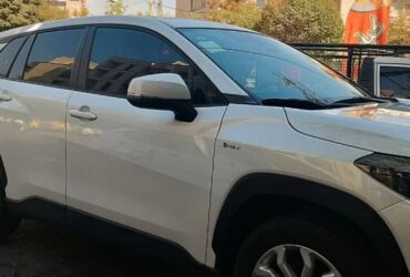 نصب برچسب شیشه دودی اتومبیل